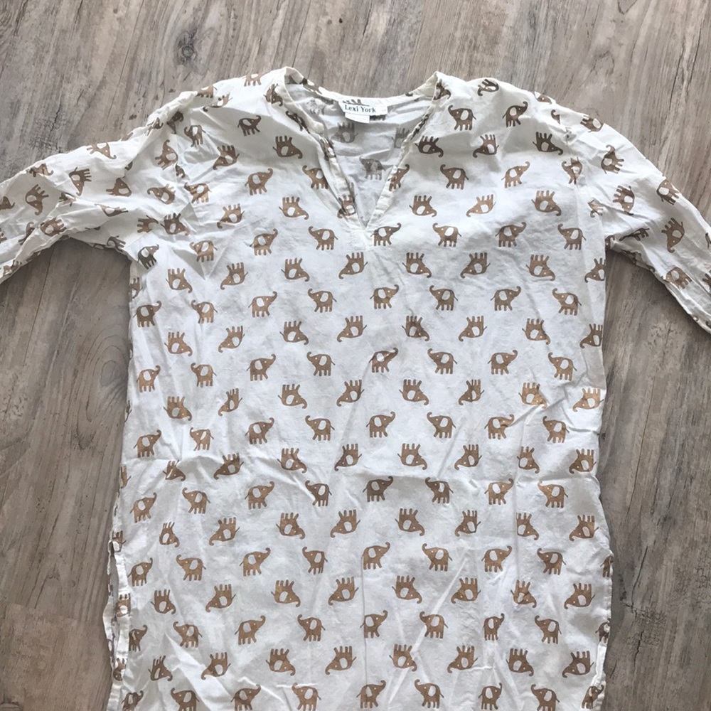 Lexi York elephant tunic size S